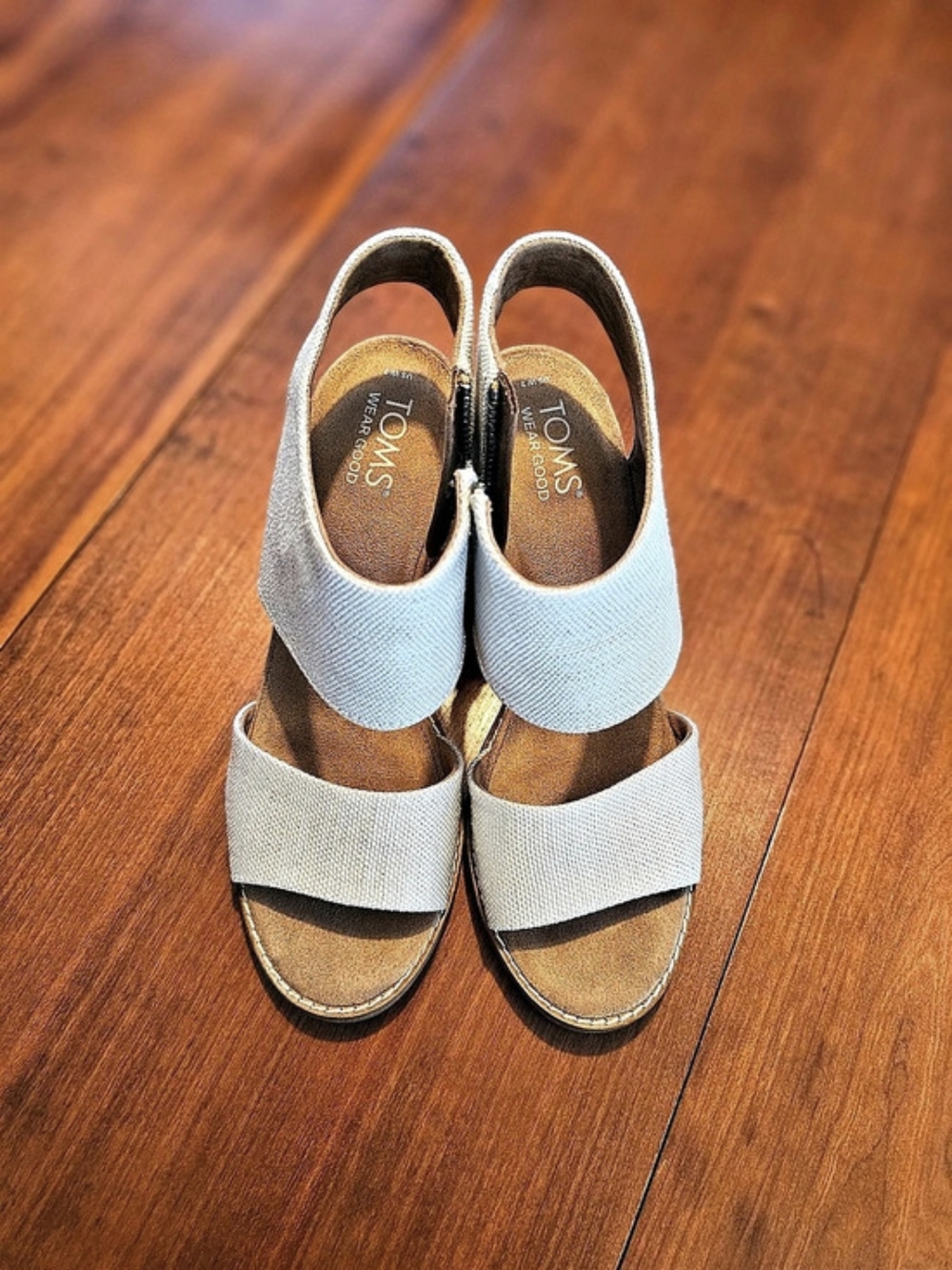 TOMS Majorca Cutout Sandal Gray Wedge US W 7